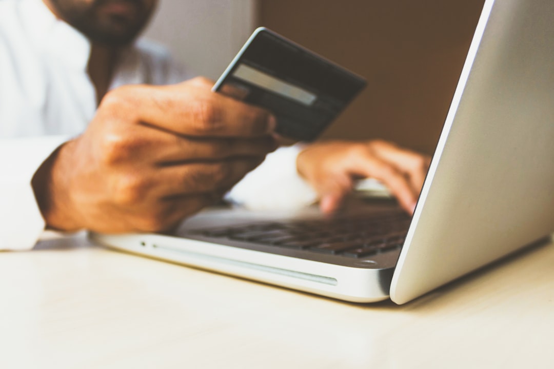 En dypdykk i 365Privat MasterCard: Fordeler, ulemper og bruk
